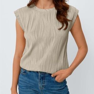 Elegant Beige Textured Women's Top L EUC